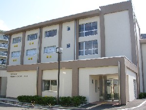 ���ٻ�߰ăZ���^�[